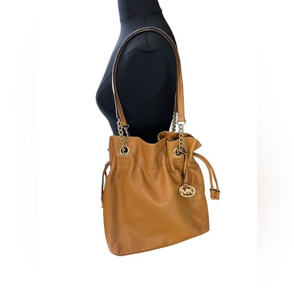 Michael Kors Butter Soft Brown Leather Large Hobo Bag in EUC - Picture 2 of 9